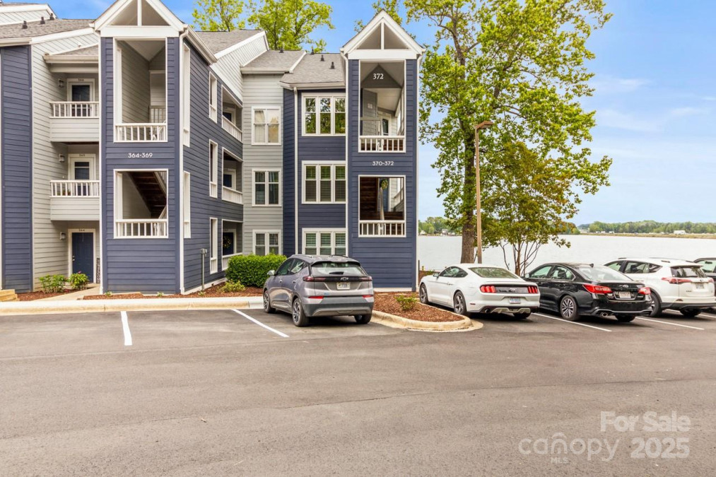372 Northwest Dr Davidson, NC 28036