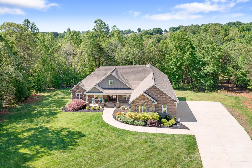 730 Oak Ridge Farms Cir Newton, NC 28658