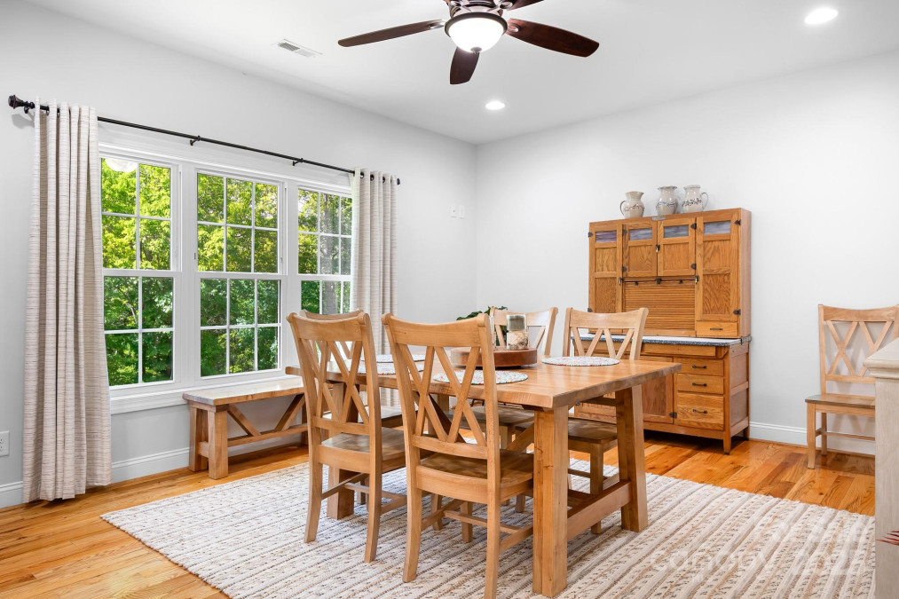 730 Oak Ridge Farms Cir Newton, NC 28658