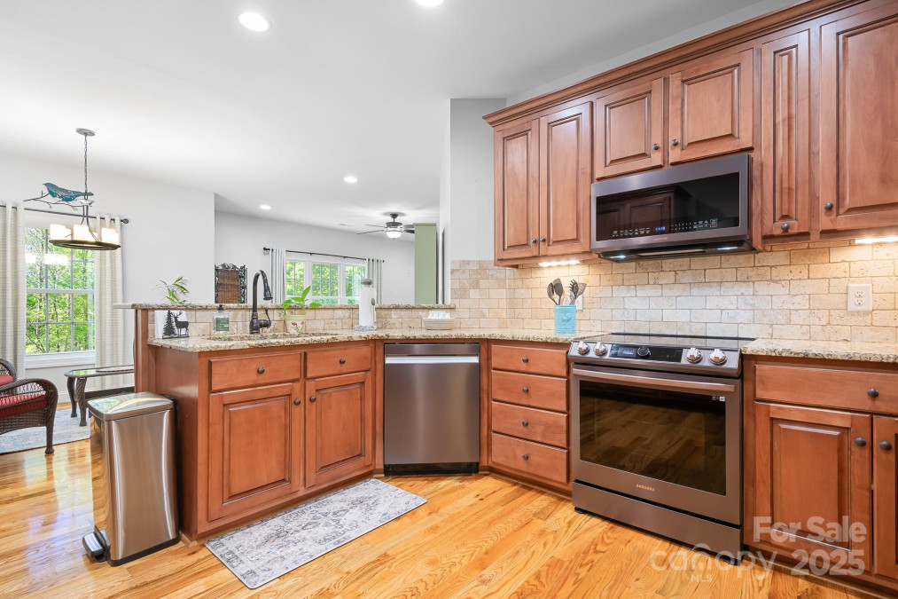 730 Oak Ridge Farms Cir Newton, NC 28658