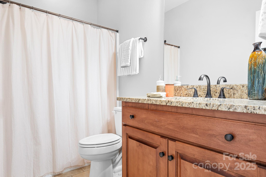 730 Oak Ridge Farms Cir Newton, NC 28658