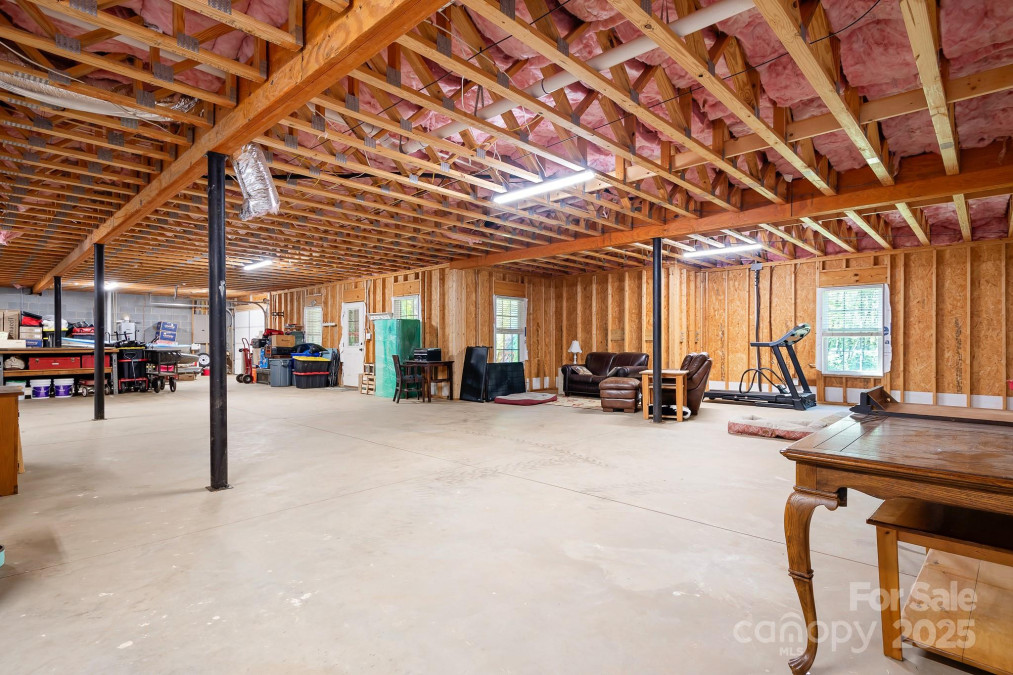 730 Oak Ridge Farms Cir Newton, NC 28658