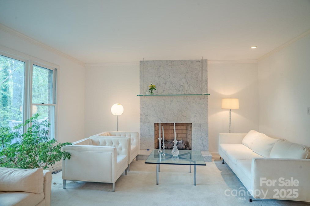 290 Tranquility Pl Hendersonville, NC 28739
