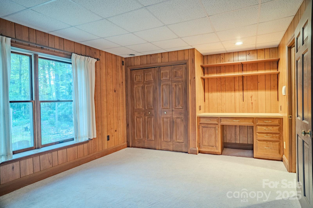 290 Tranquility Pl Hendersonville, NC 28739