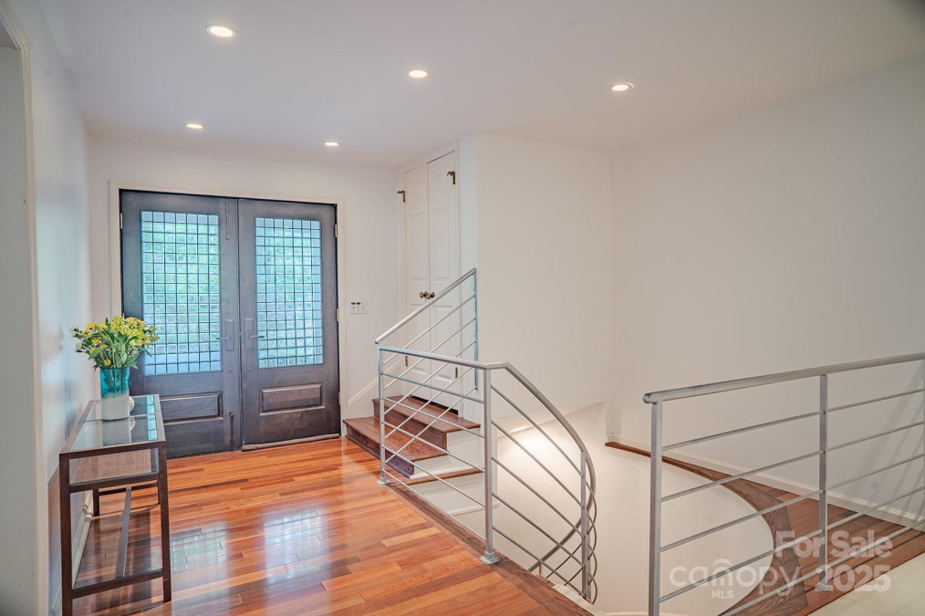 290 Tranquility Pl Hendersonville, NC 28739