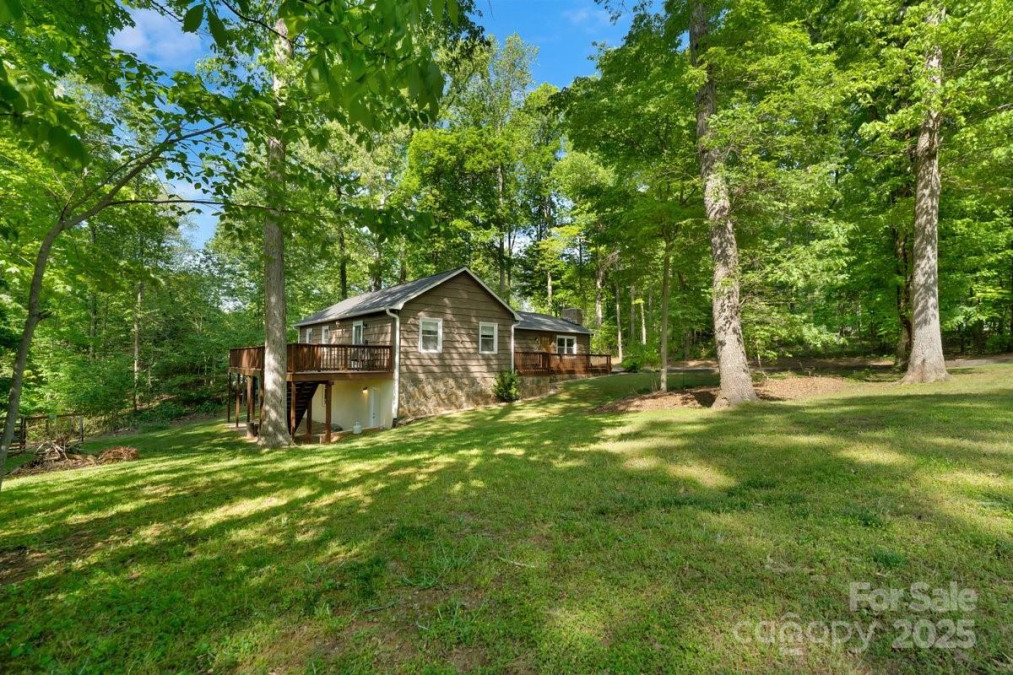 110 Lakeland Rd Mooresville, NC 28117