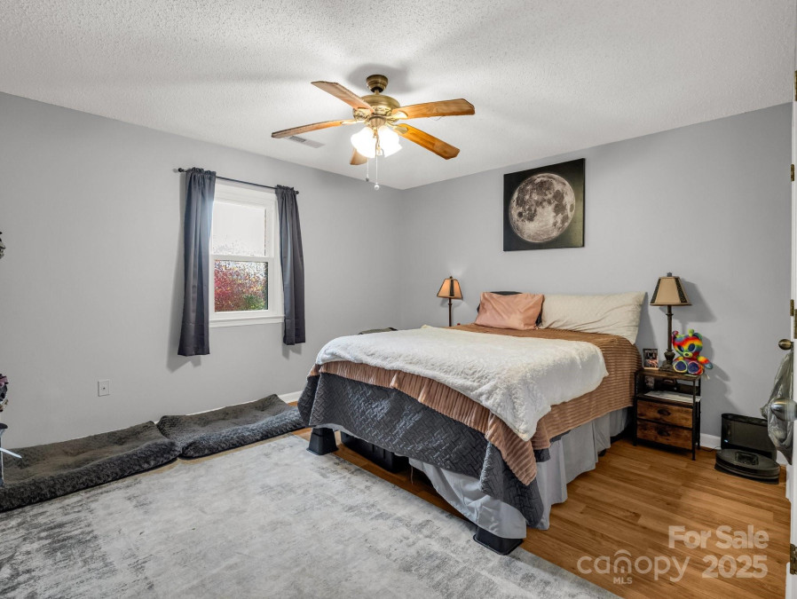220 Big Springs Ave Forest City, NC 28043