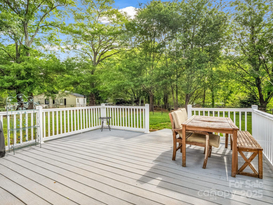 220 Big Springs Ave Forest City, NC 28043