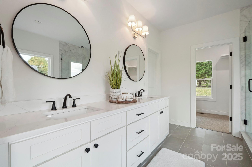 175 Lone Pine Rd Statesville, NC 28625