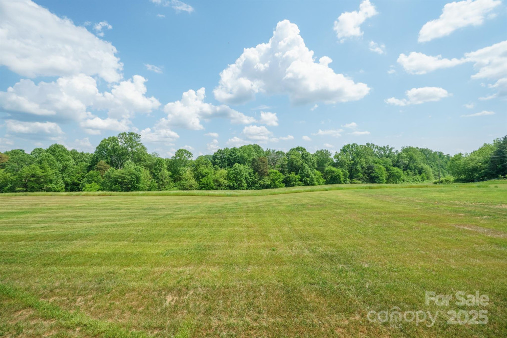 175 Lone Pine Rd Statesville, NC 28625