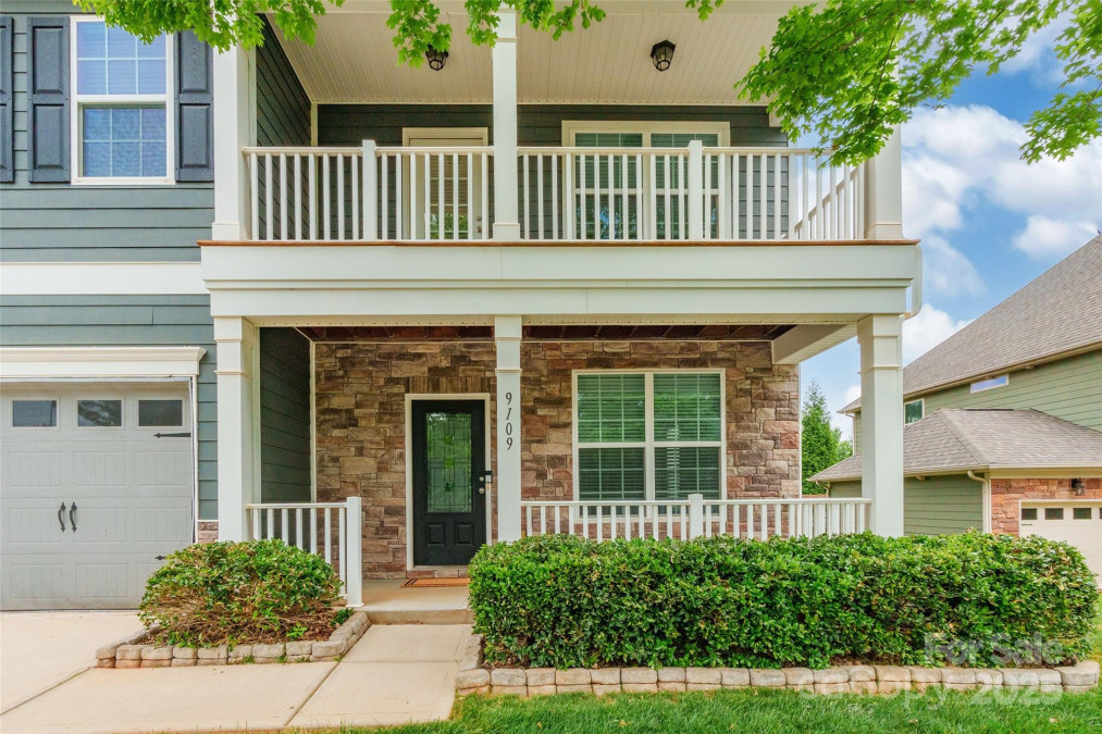 9109 Loch Glen Way Charlotte, NC 28278