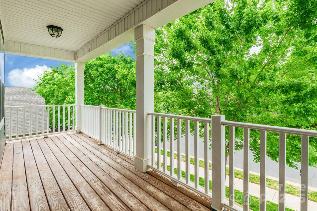 9109 Loch Glen Way Charlotte, NC 28278