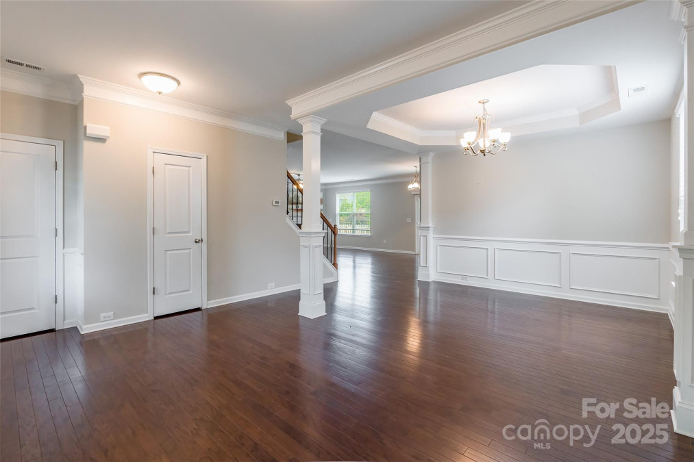 9109 Loch Glen Way Charlotte, NC 28278