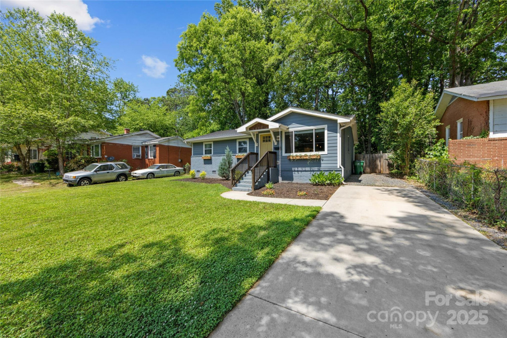 2933 Hilliard Dr Charlotte, NC 28205