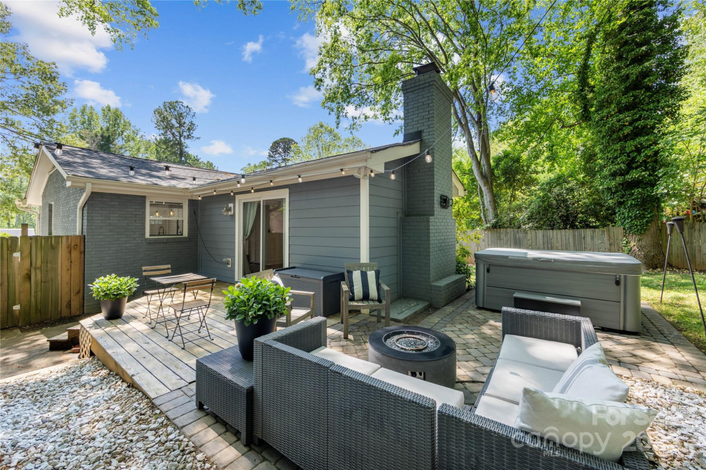 2933 Hilliard Dr Charlotte, NC 28205