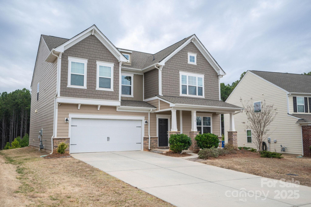 150 Falls Cove Dr Troutman, NC 28166