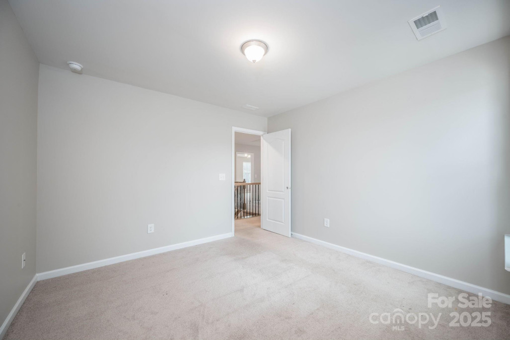 150 Falls Cove Dr Troutman, NC 28166