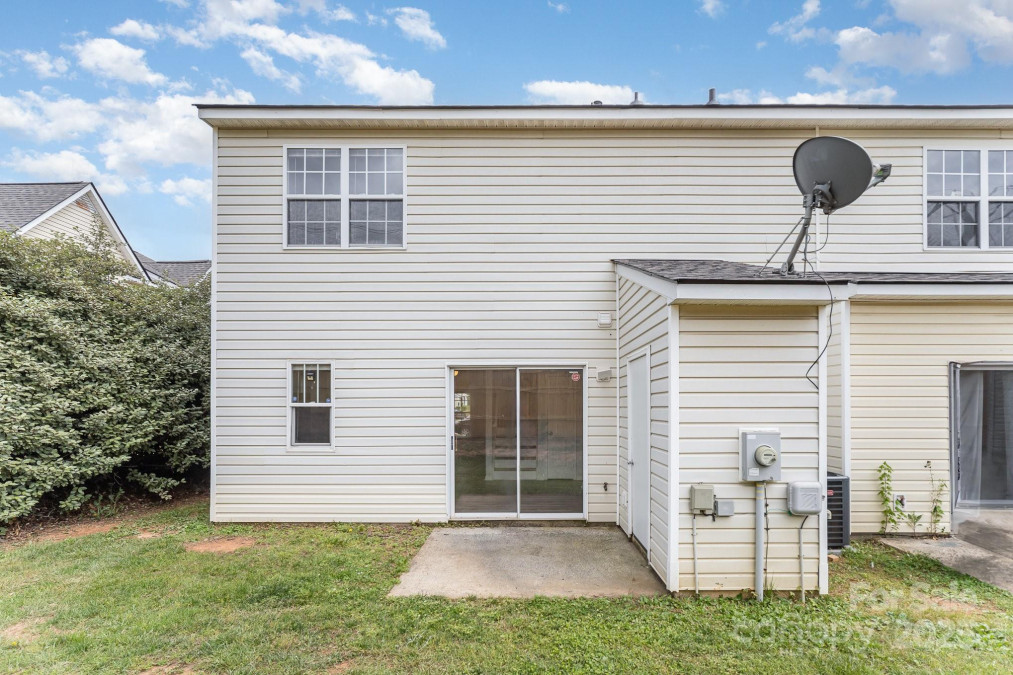 7718 Petrea Ln Charlotte, NC 28227