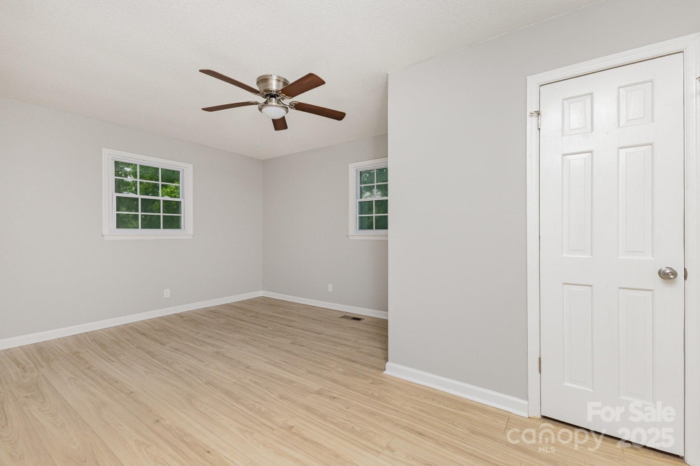 1874 Sunny Ln Lancaster, SC 29720