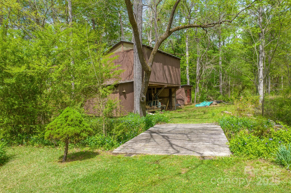 1009 Catawba Valley Blvd Hickory, NC 28602