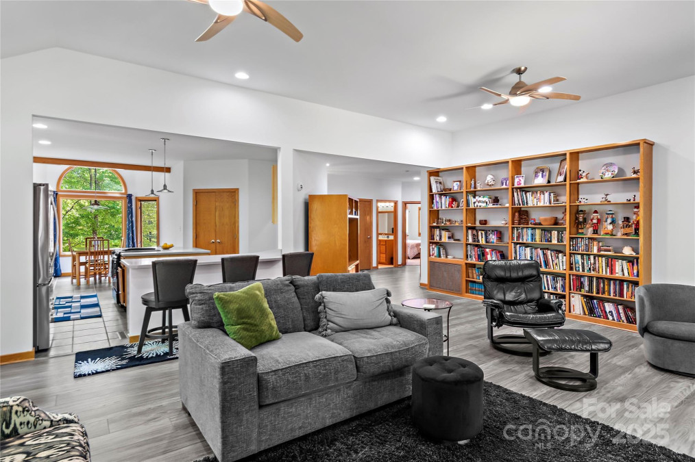 625 Trotters Ridge Ln Kernersville, NC 27284