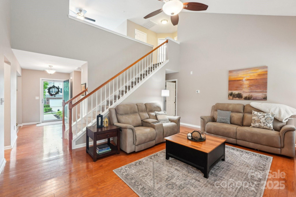 3032 Kilbeggan Dr Lake Wylie, SC 29710