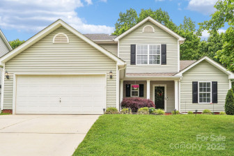 3032 Kilbeggan Dr Lake Wylie, SC 29710