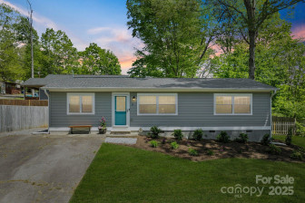 11 Keesler St Black Mountain, NC 28711
