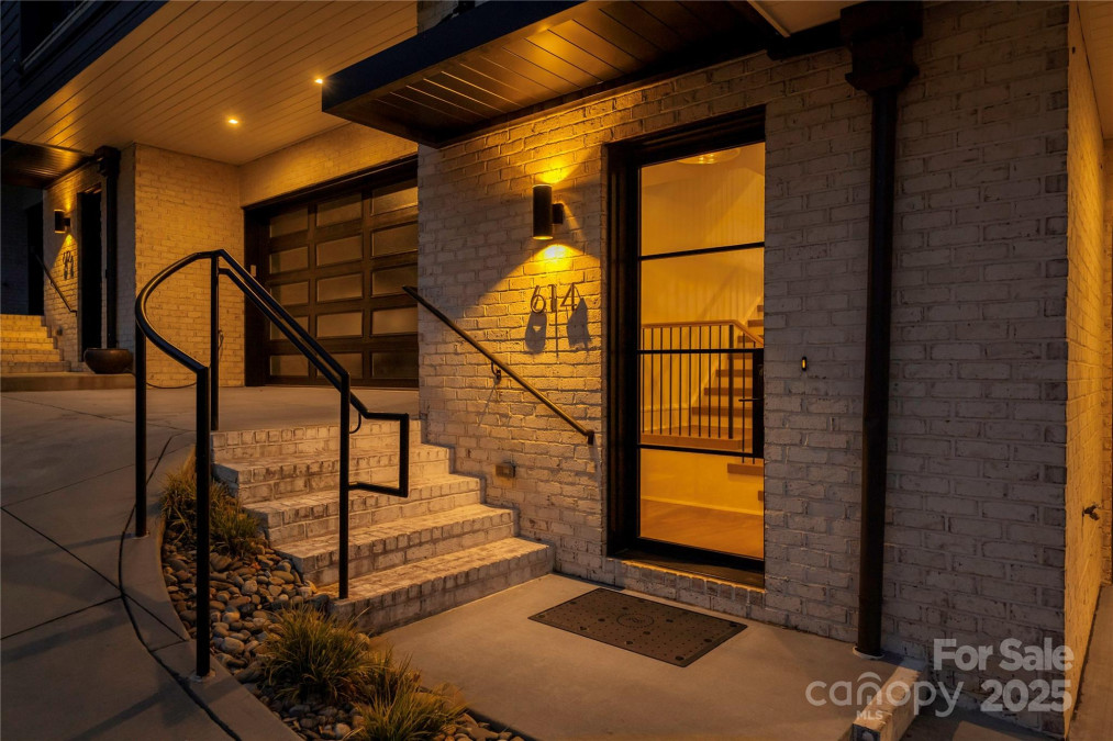 614 Queens Rd Charlotte, NC 28207