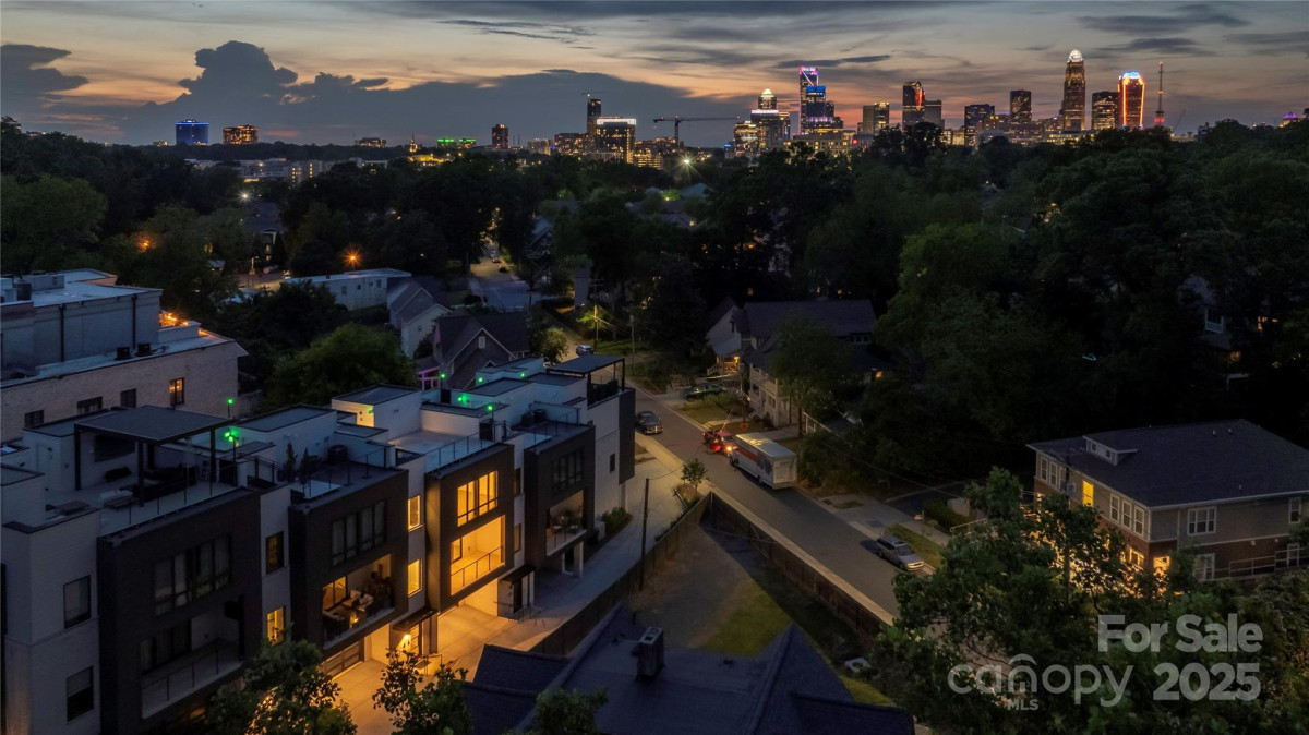 614 Queens Rd Charlotte, NC 28207