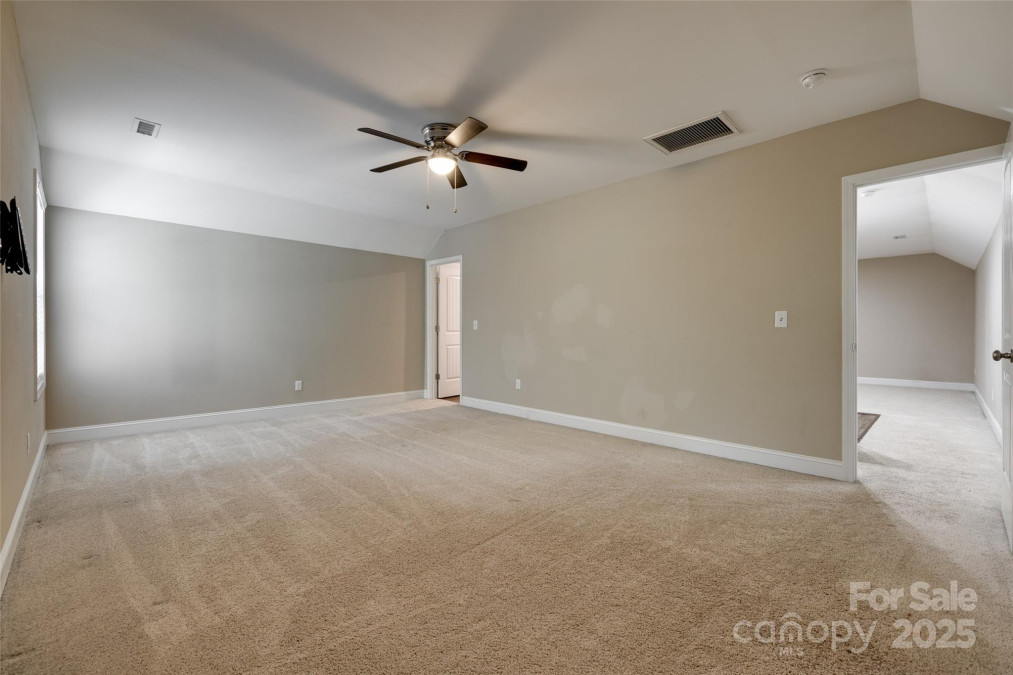 3243 Farmcrest Ct Fort Mill, SC 29708
