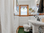 15 Pine Grove Ave Asheville, NC 28801