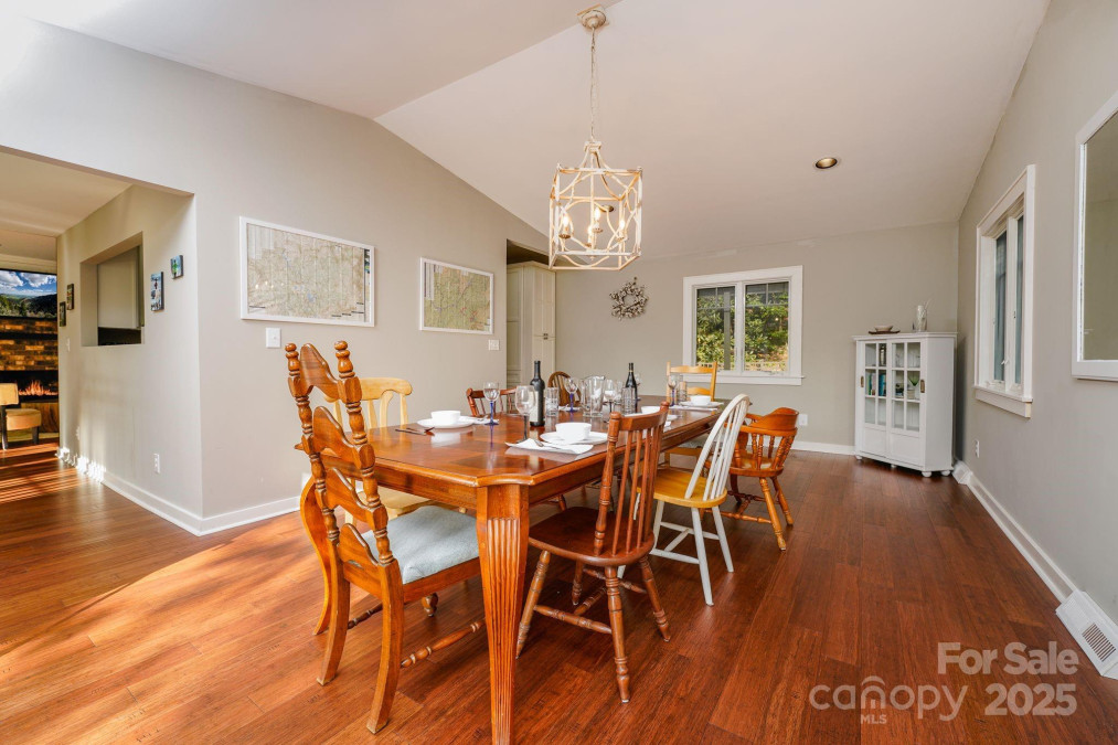 1360 Glen Cannon Dr Pisgah Forest, NC 28768