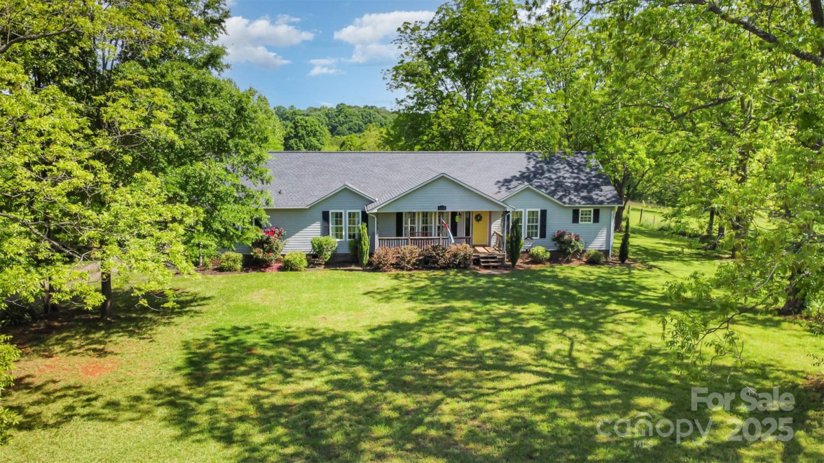940 Hatchett Rd Lincolnton, NC 28092