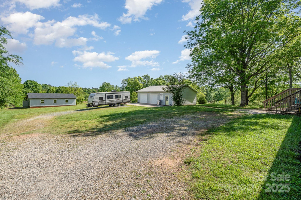 940 Hatchett Rd Lincolnton, NC 28092