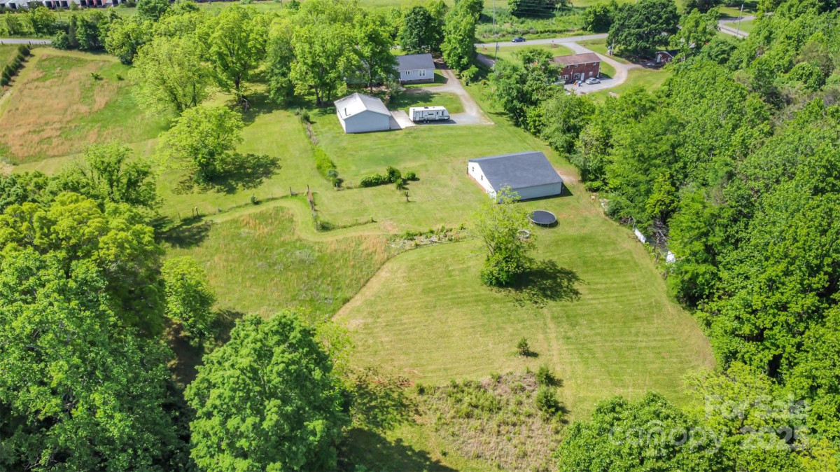 940 Hatchett Rd Lincolnton, NC 28092
