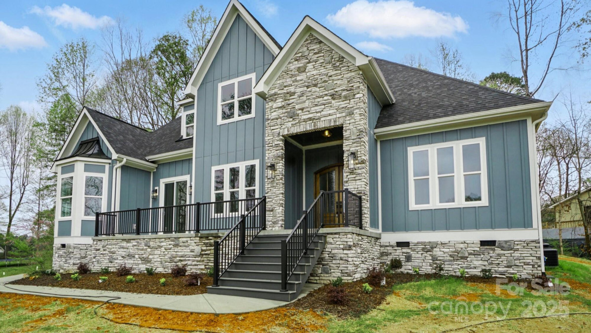 149 Shady Cove Rd Troutman, NC 28166