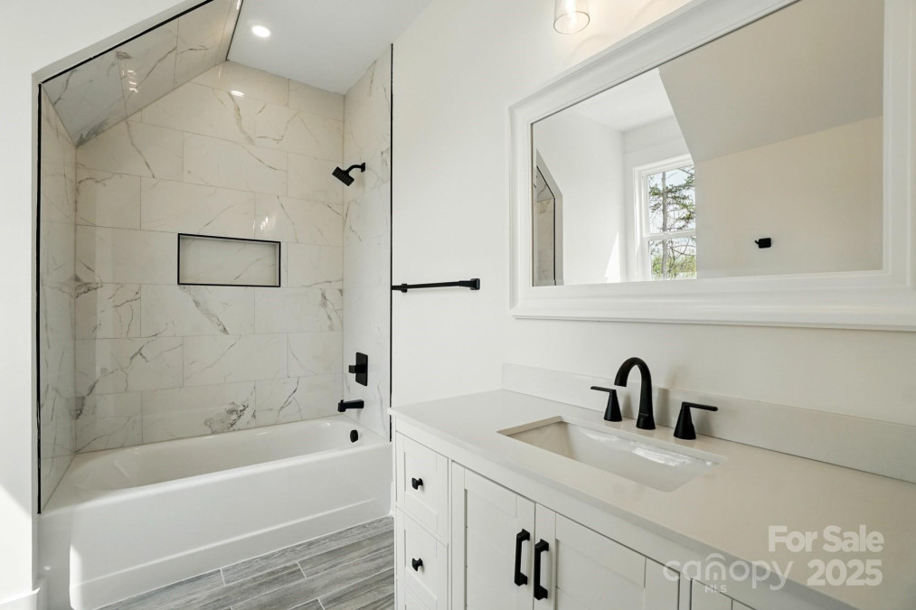 149 Shady Cove Rd Troutman, NC 28166