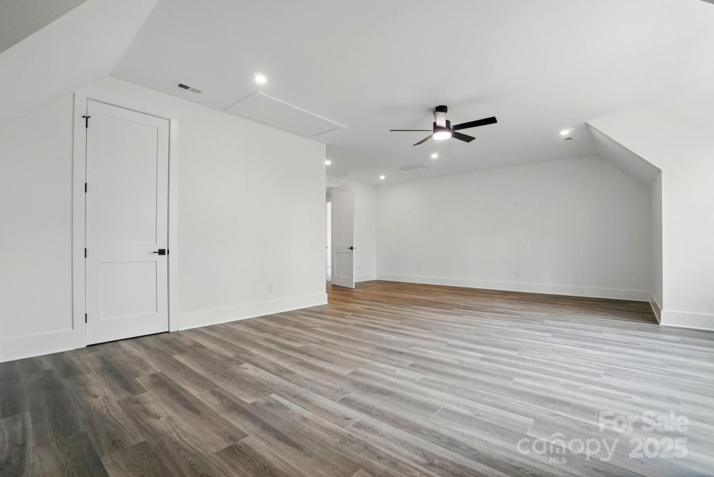 149 Shady Cove Rd Troutman, NC 28166