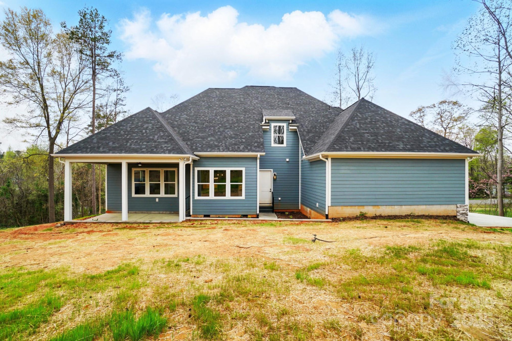 149 Shady Cove Rd Troutman, NC 28166