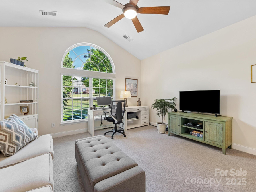 11727 Dunham Dr Matthews, NC 28105