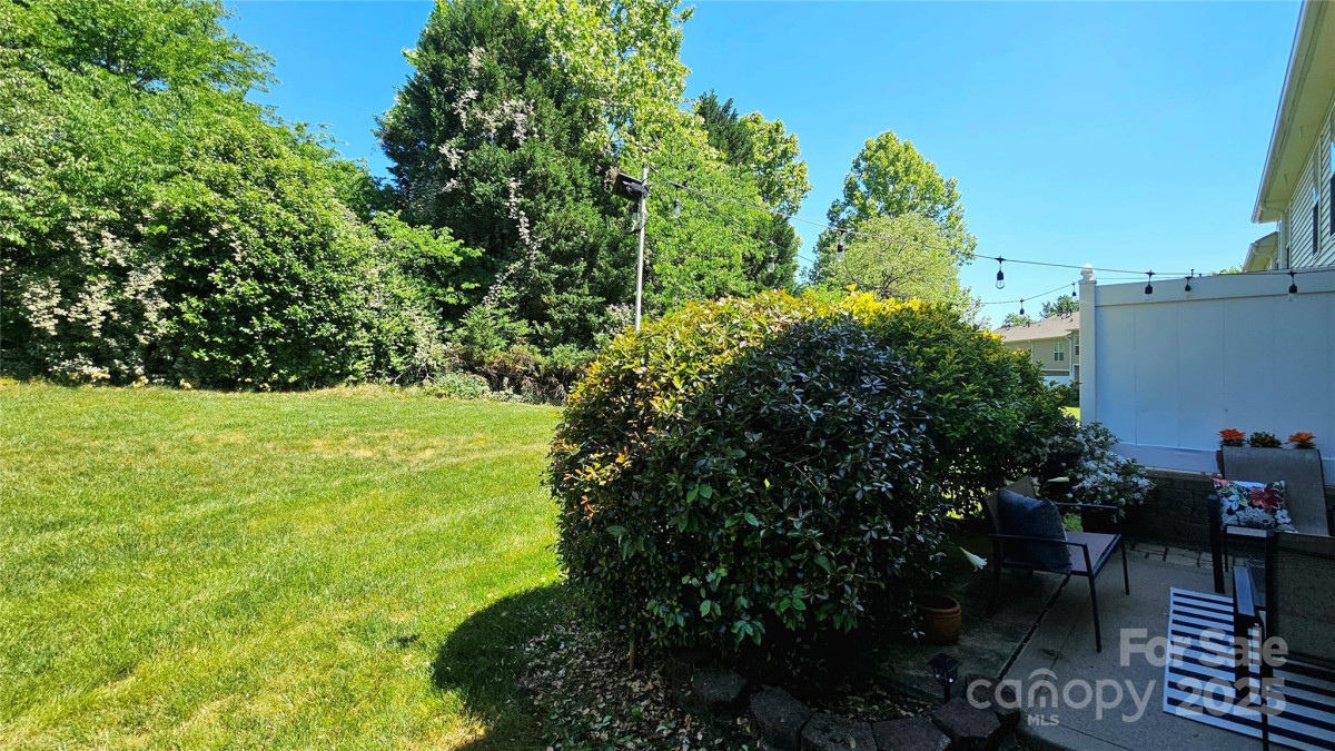 3412 Summerfield Ridge Ln Matthews, NC 28105