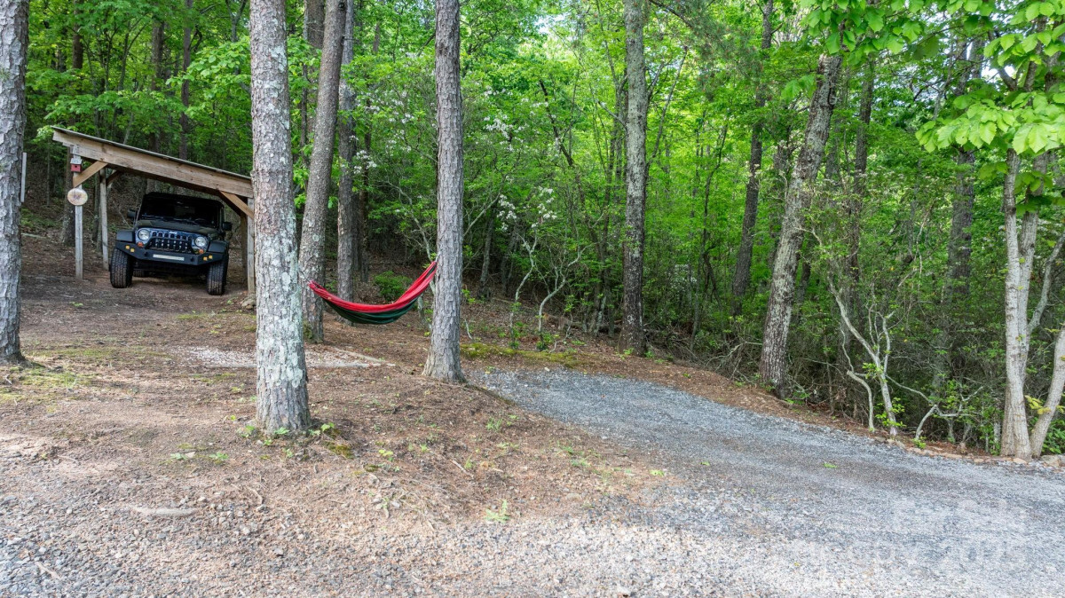 6618 Wards Gap Rd Casar, NC 28020