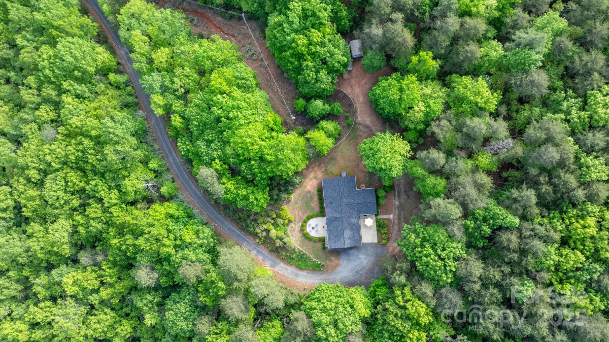 6618 Wards Gap Rd Casar, NC 28020