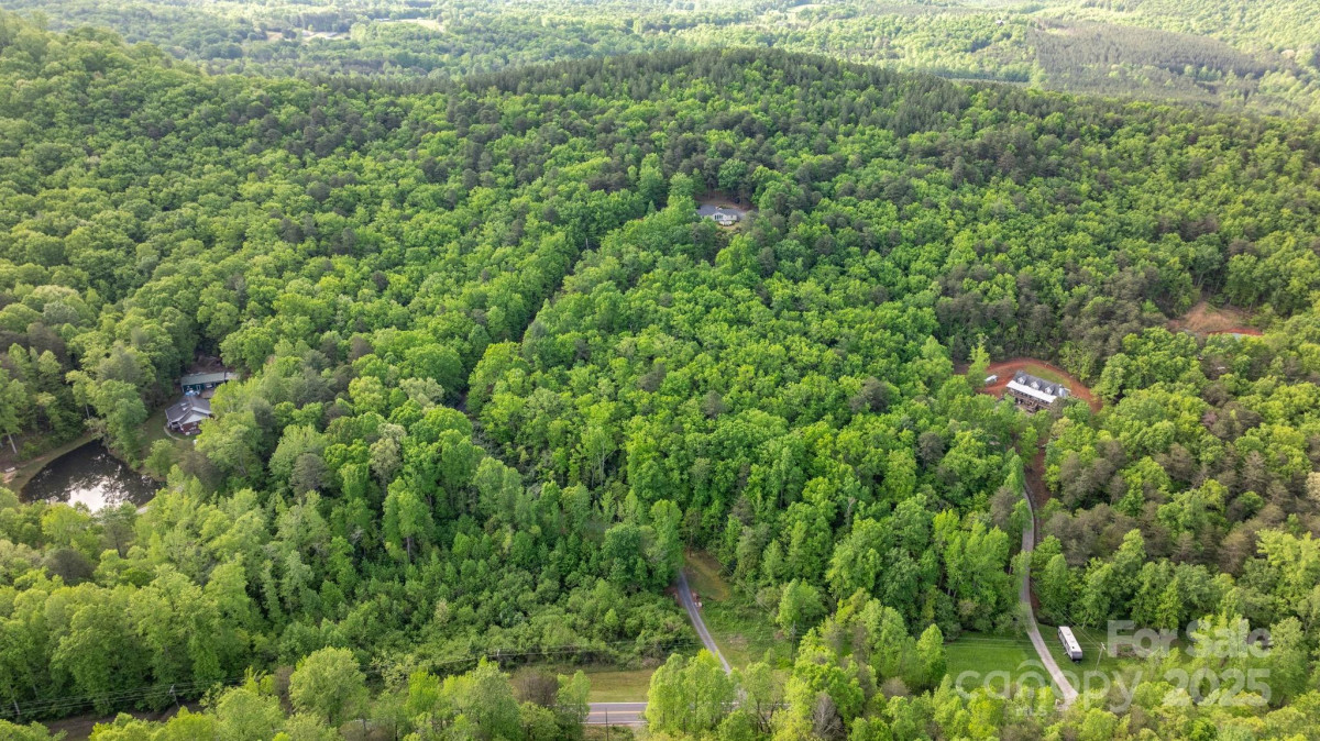 6618 Wards Gap Rd Casar, NC 28020