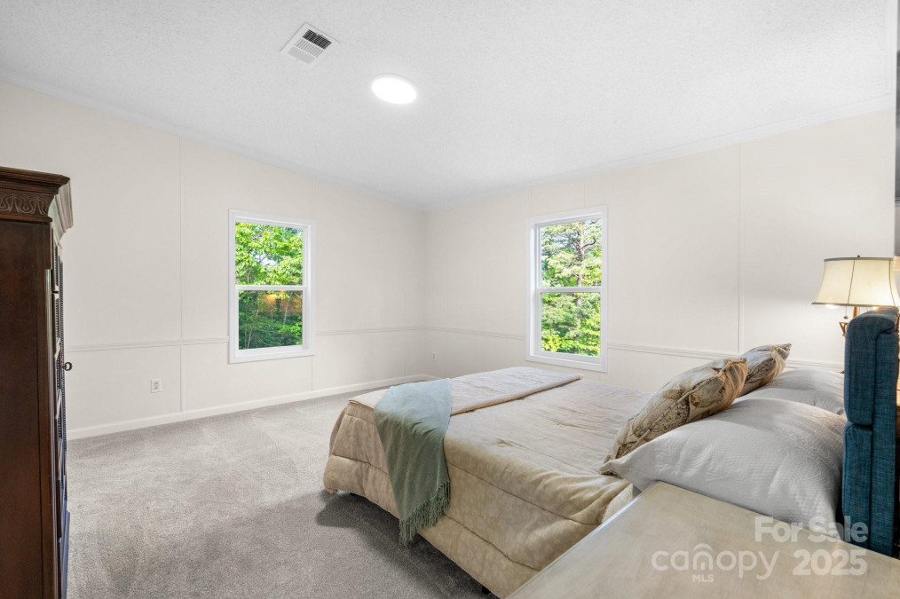6618 Wards Gap Rd Casar, NC 28020