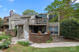1608 Sharon Rd Charlotte, NC 28210