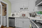 1608 Sharon Rd Charlotte, NC 28210