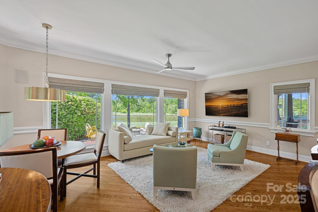 19501 River Falls Dr Davidson, NC 28036