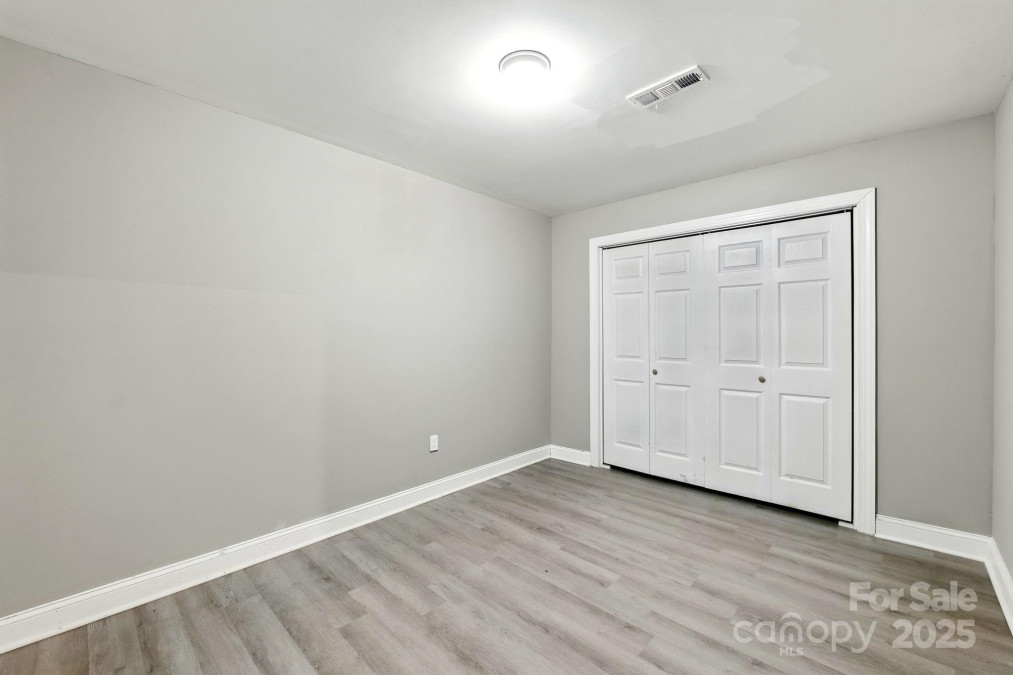 131 Little Forest Ln Statesville, NC 28625
